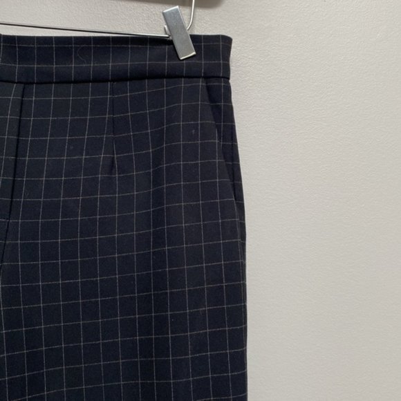 ❗️SOLD❗️Babaton Conan Pants Size 6 - Picture 5 of 10